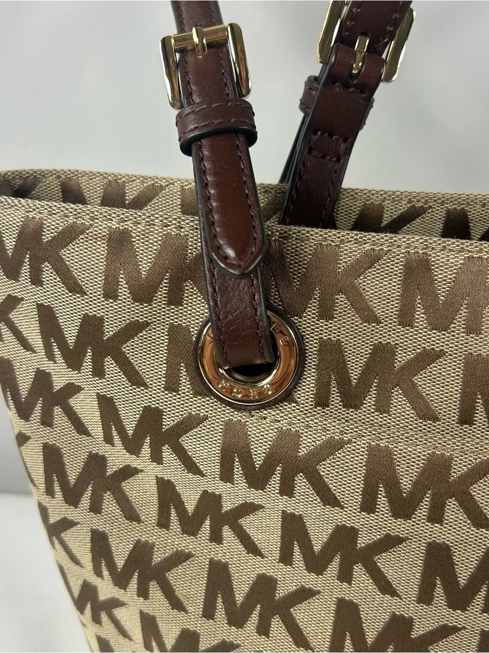 Michael Kors Jet Set Signature Jacquard Medium Tote Bag Tan 38T2XTTT2J EUC